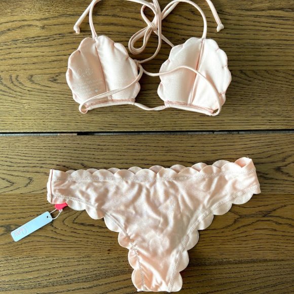 Lolli Swim Pixie Top & Scallop Bottoms size M - Picture 3 of 3